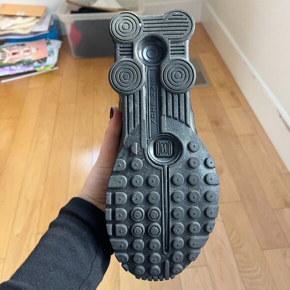 Nike Shox R4 - BLACK - Picture 10 of 12